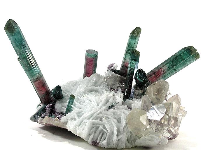 Cristaux de tourmaline elbaïte rose et verte sur gangue de quartz et lépidolite
