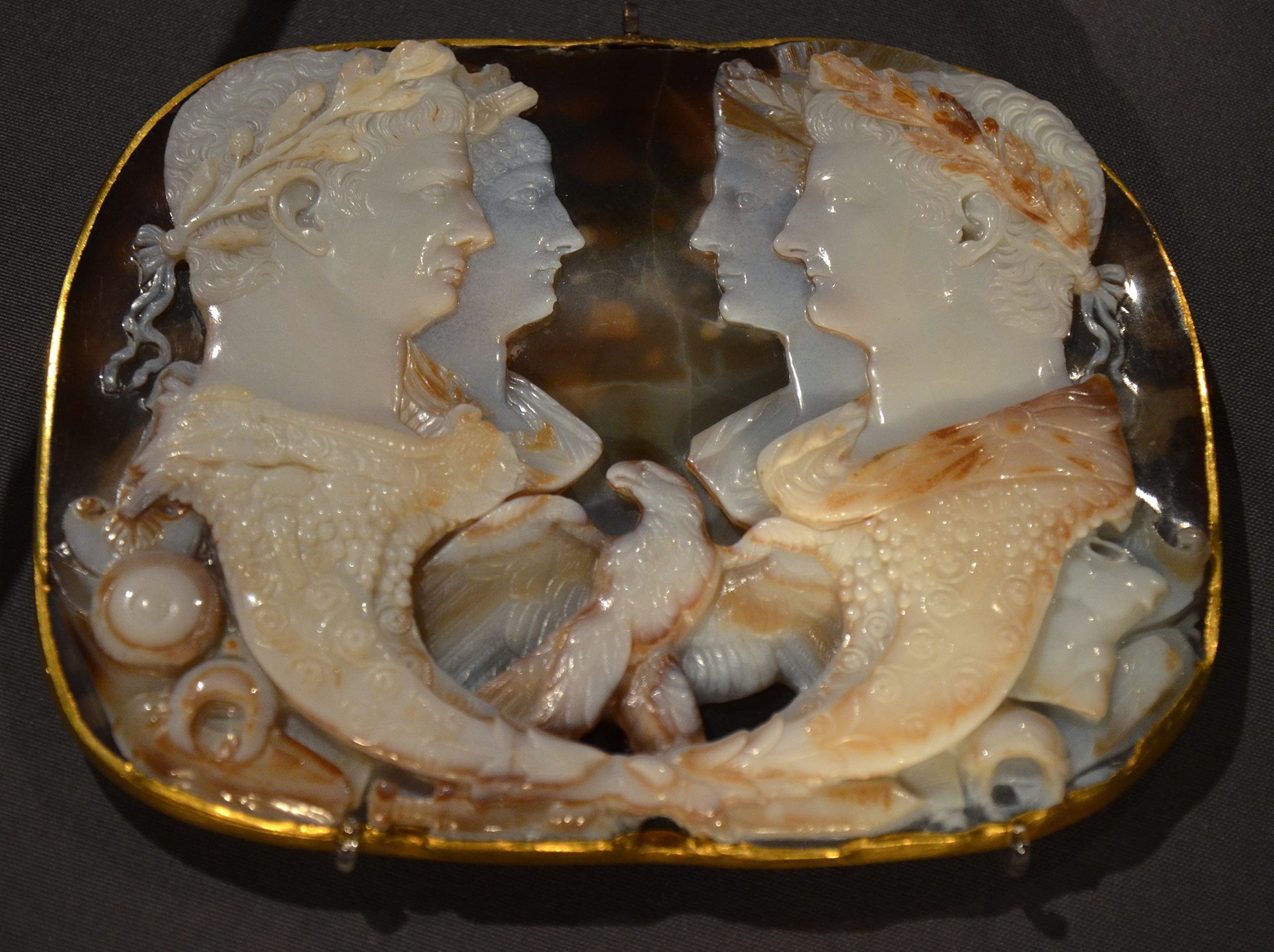 Le Gemma Claudia, camée romain sur onyx à cinq couches, vers 49 apr. J.-C., Kunsthistorisches Museum de Vienne